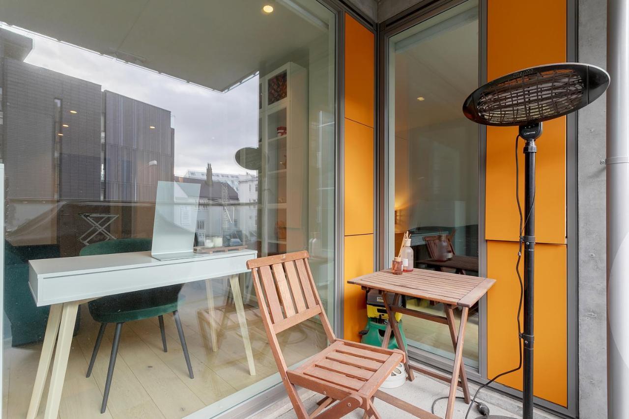 Cozy And Modern Apartment - Best Location In Reykjavík Esterno foto